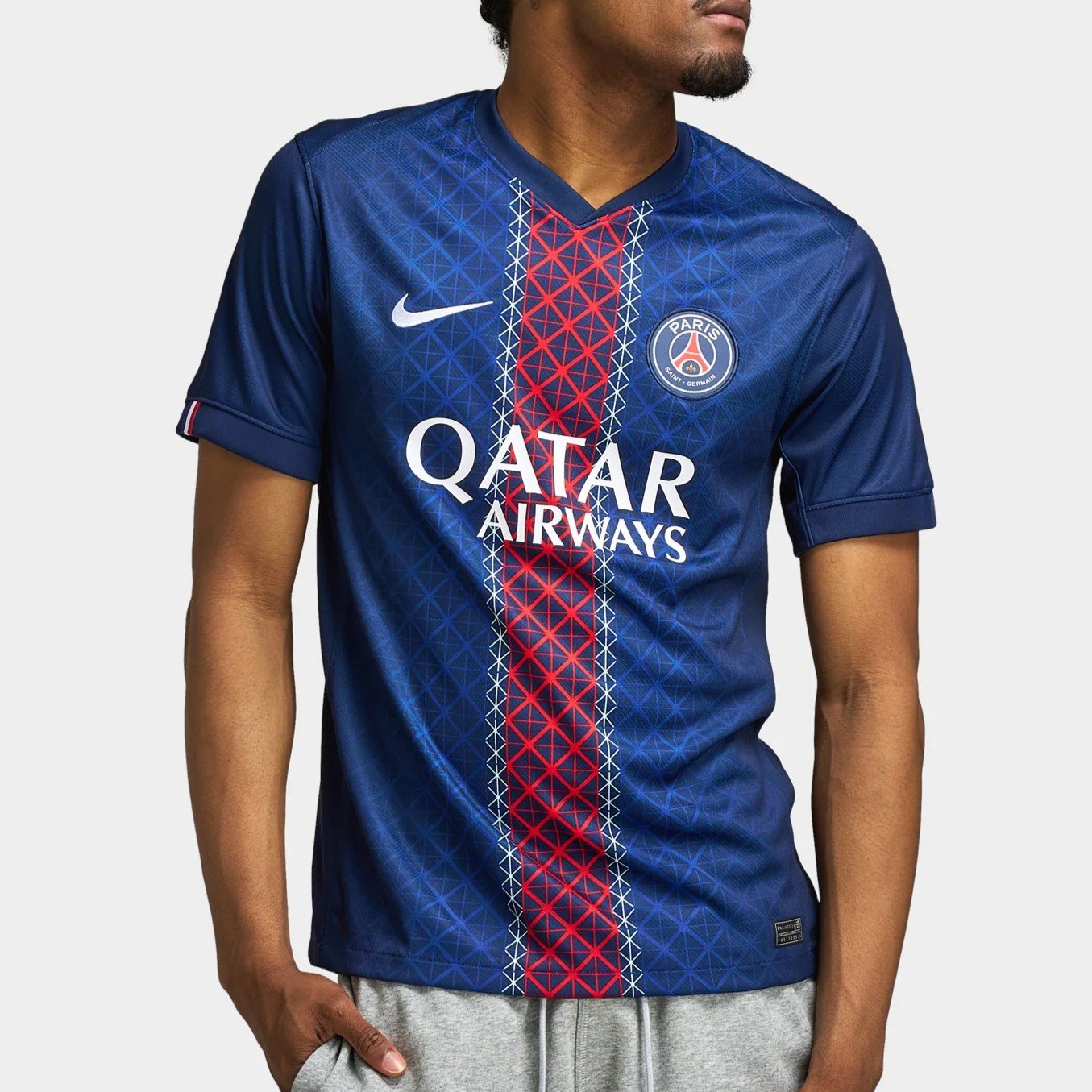 Le maillot Tour Eiffel du PSG