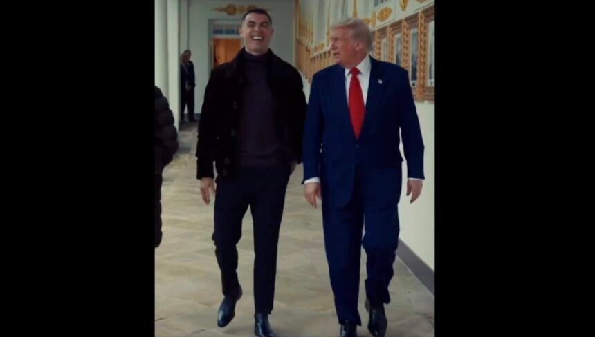 "2 GOATS": Trump rigole avec CR7, le malaise